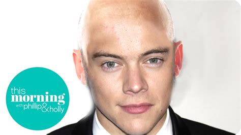 does harry styles have a buzz cut